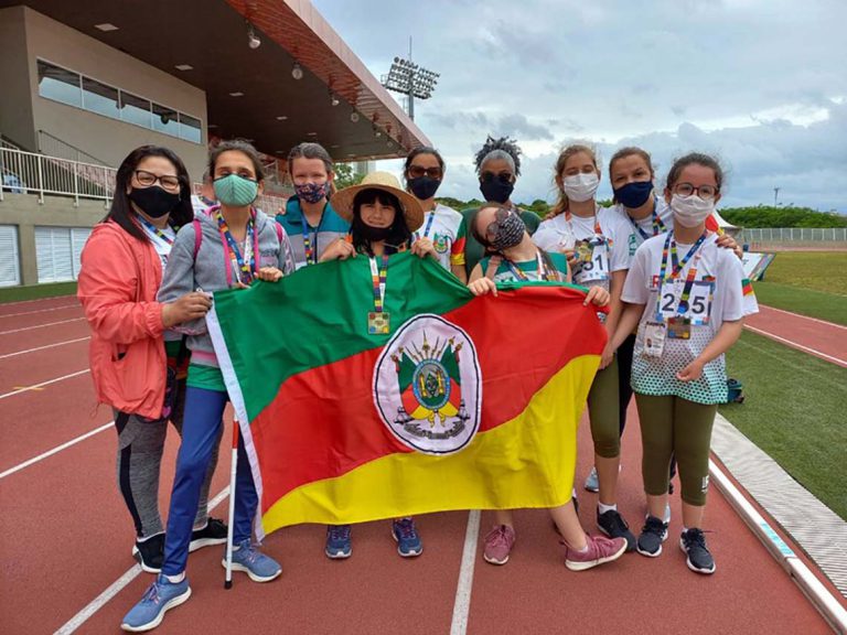 Estudantes sapiranguenses conquistam medalhas nas Paralimpíadas Escolares em São Paulo