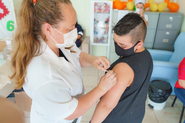 Vacinação infantil contra a Covid-19 abre para mais um grupo