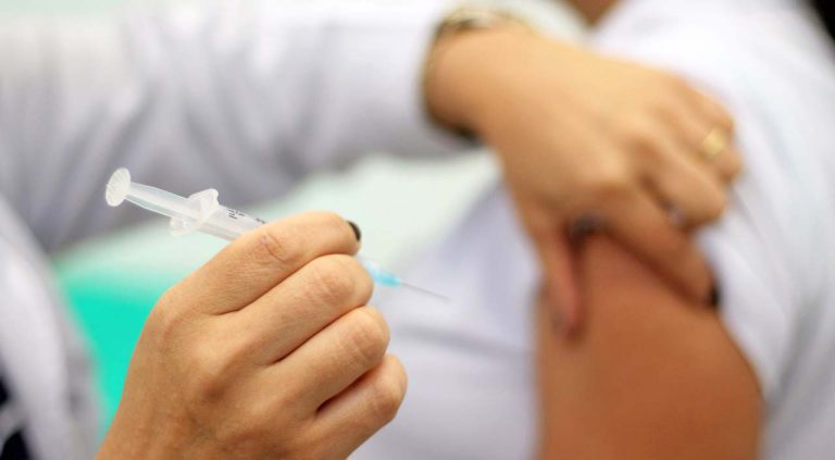 Araricá segue com vacinação na terceira idade
