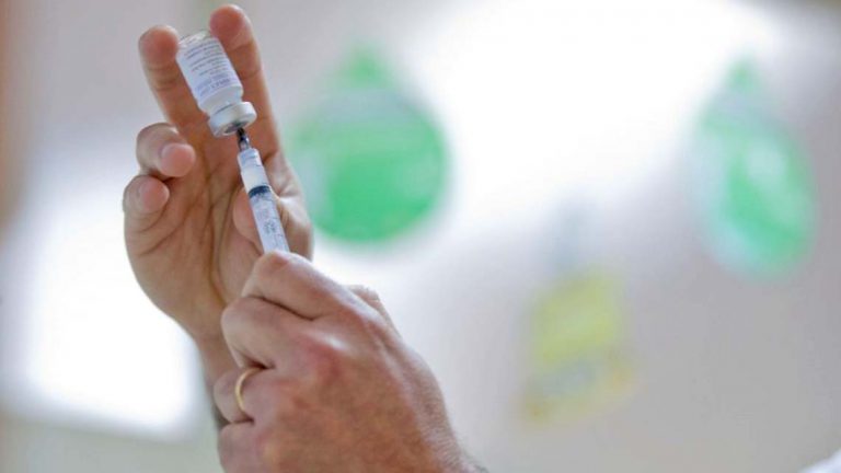Estado convoca idosos e professores gaúchos para se vacinar contra a gripe