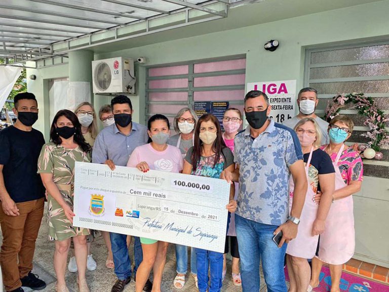Liga Feminina de Combate ao Câncer de Sapiranga recebe R$ 100 mil em repasse da Assistência Social